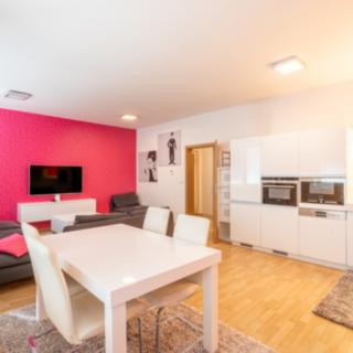 Prodej bytu 2+kk 58 m² Zlín, třída Tomáše Bati