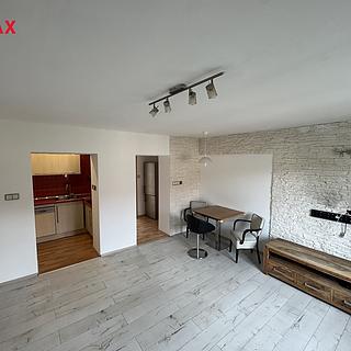 Pronájem bytu 3+kk 57 m² Rožnov pod Radhoštěm