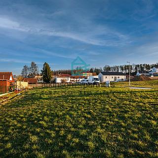 Prodej stavební parcely 990 m&sup2; Dubné