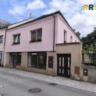 Pronájem obchodu 70 m&sup2; Polička