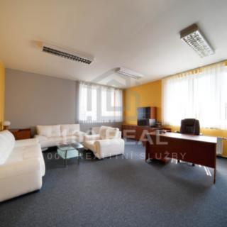 Pronájem kanceláře 93 m² Hradec Králové Kukleny, Za Škodovkou