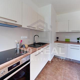 Pronájem bytu 3+kk 70 m&sup2; Náchod