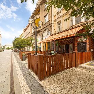 Prodej restaurace 72 m² Hradec Králové, Švehlova