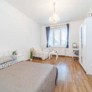 Prodej bytu 1+1 34 m² Praha, Sokolovská