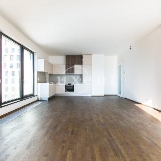 Pronájem bytu 2+kk 68 m² Praha, Sanderova