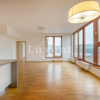 Pronájem bytu 5+kk 140 m² Praha, Varhulíkové