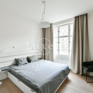 Pronájem bytu 2+kk 50 m² Praha