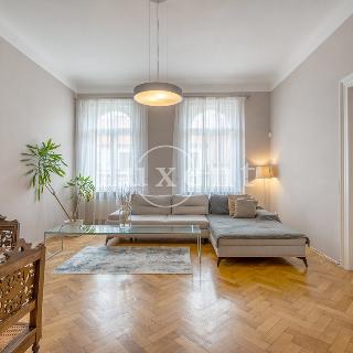 Pronájem bytu 3+1 110 m² Praha, Veleslavínova