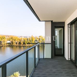 Pronájem bytu 2+kk 66 m² Praha, Sanderova