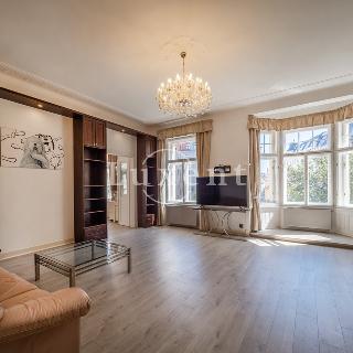 Pronájem bytu 5+1 a více 211 m² Praha, Kozí