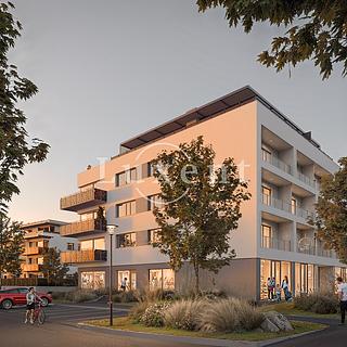 Prodej obchodu 82 m&sup2; Kladno