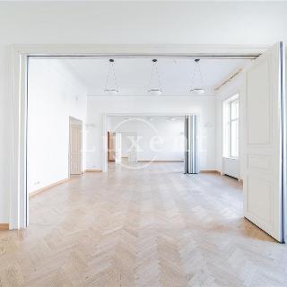 Pronájem kanceláře 1 026 m² Praha, Na příkopě