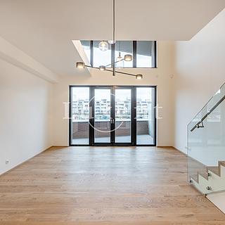 Pronájem bytu 2+kk 73 m&sup2; Praha