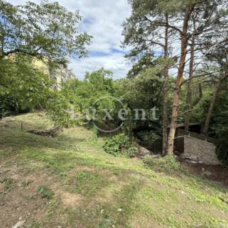 Prodej stavební parcely 755 m² Praha Hlubočepy, Filmařská