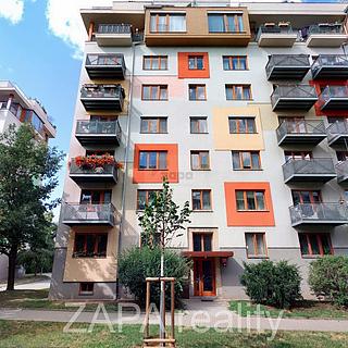 Pronájem bytu 1+1 34 m&sup2; Praha