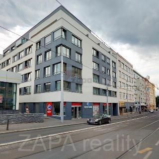 Pronájem bytu 1+kk a garsoniéry 27 m² Praha, Bassova