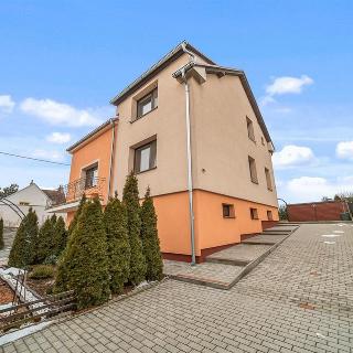 Prodej rodinného domu 144 m² Jasenná