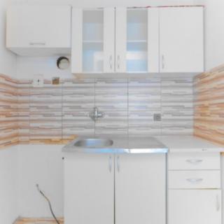 Prodej bytu 1+kk a garsoniéry 30 m² Úpice, Spojenců