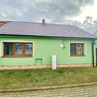 Prodej rodinného domu 68 m² Svatobořice-Mistřín, Šardická