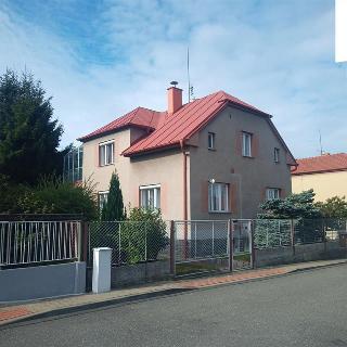 Prodej rodinného domu 234 m² Mikulovice, Školní