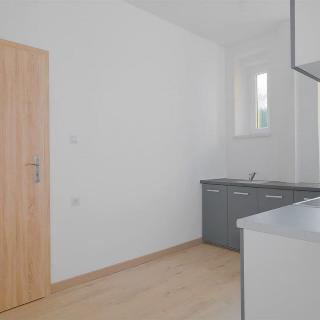 Pronájem bytu 1+1 36 m² Dvůr Králové nad Labem, Kotkova