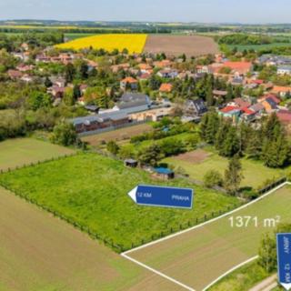 Prodej stavební parcely 1371 m² Brázdim
