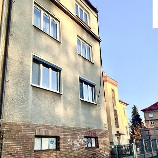 Pronájem bytu 3+1 78 m² Plzeň, Nepomucká