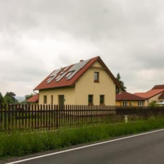 Prodej rodinného domu 180 m² Kamenice Těptín, Jílovská