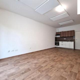 Pronájem bytu 1+kk, garsoniery 33 m² Třešť