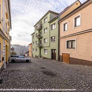 Pronájem bytu 3+kk 92 m&sup2; Stříbro