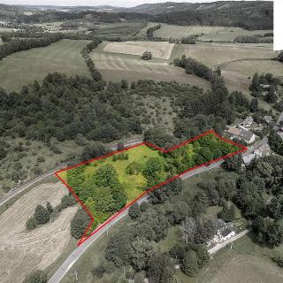 Prodej stavební parcely 9 567 m² Chvaleč