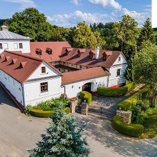 Prodej zemědělské usedlosti 1 383 m² Sádek