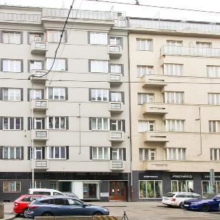 Prodej bytu 3+1 67 m² Praha, Dělnická