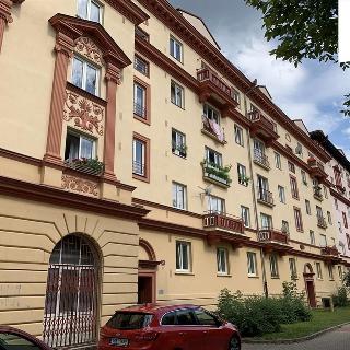 Pronájem bytu 3+1 74 m² Plzeň, Francouzská třída