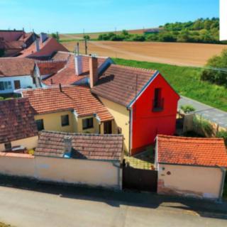 Prodej rodinného domu 100 m² Vevčice