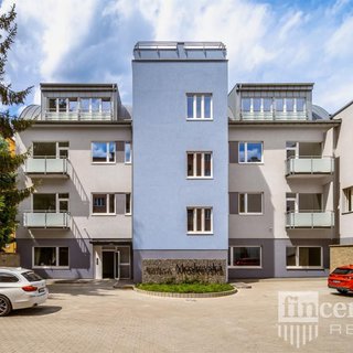 Prodej bytu 2+kk 73 m² Karlovy Vary