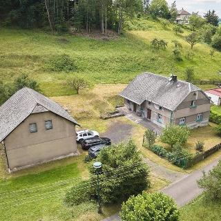 Prodej rodinného domu 270 m² Úpice, V Důlni