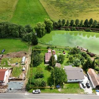 Prodej stavební parcely 844 m² Cerekvička-Rosice