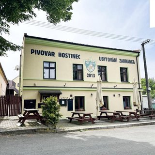 Prodej restaurace 600 m² Kyšice, Náves