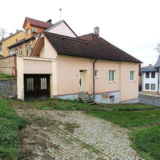 Pronájem rodinného domu 207 m² Třebíč, Klimentova