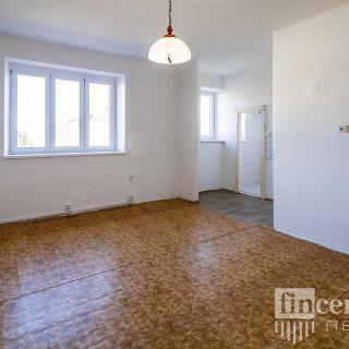 Prodej bytu 2+kk 49 m² Třešť, Jungmannova