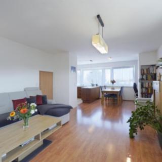 Prodej bytu 4+kk 115 m² Jenštejn