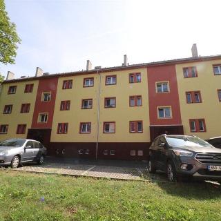 Prodej bytu 2+1 56 m² Březová, Hlavní