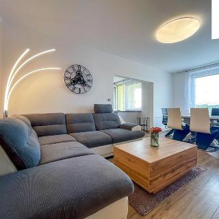 Pronájem bytu 3+kk 82 m² Jedovnice, Na Kopci