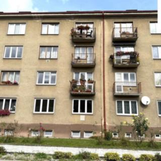 Pronájem bytu 2+1 64 m² Úpice