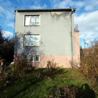 Prodej rodinného domu 145 m² Lnáře