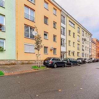 Prodej bytu 3+kk 81 m&sup2; Plzeň