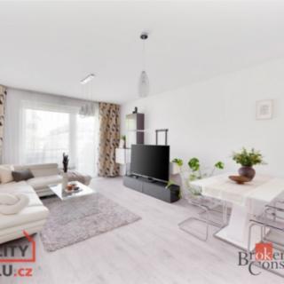 Prodej bytu 2+kk 72 m² Praha, Za zámečkem