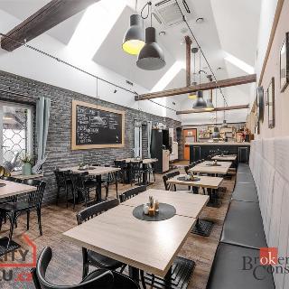 Prodej restaurace 150 m² Dolní Břežany, Mezi Křižovatkami