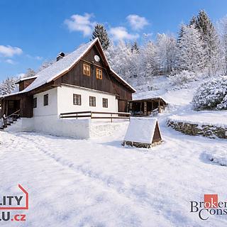 Prodej chalupy 214 m&sup2; Lučany nad Nisou